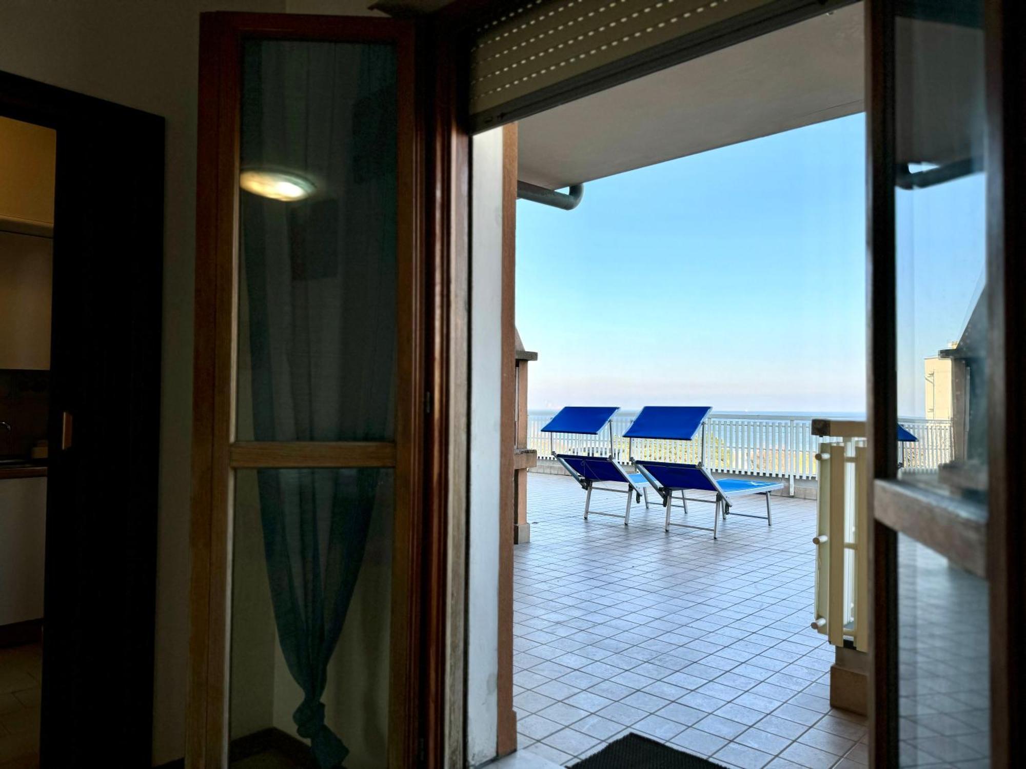 82, Attico Leonardo Appartement Lido Adriano