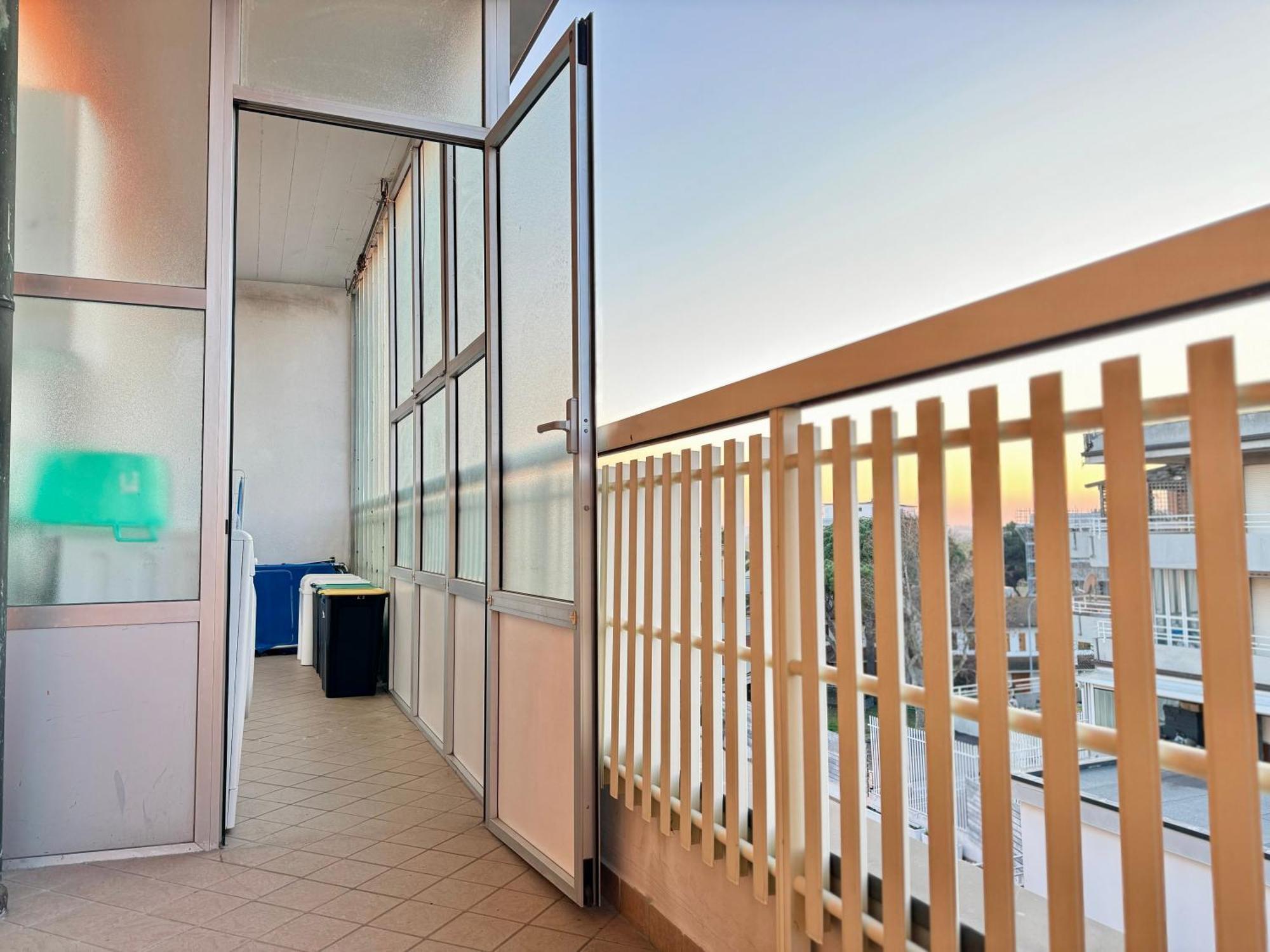 Appartement 82, Attico Leonardo Lido Adriano