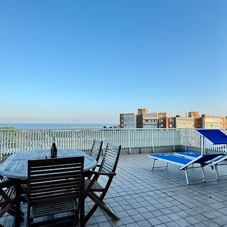 82, Attico Leonardo Apartment Lido Adriano Exterior photo